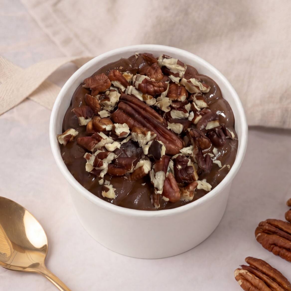 Cuchareable de Torta de Chocolate con Pecanas 12oz