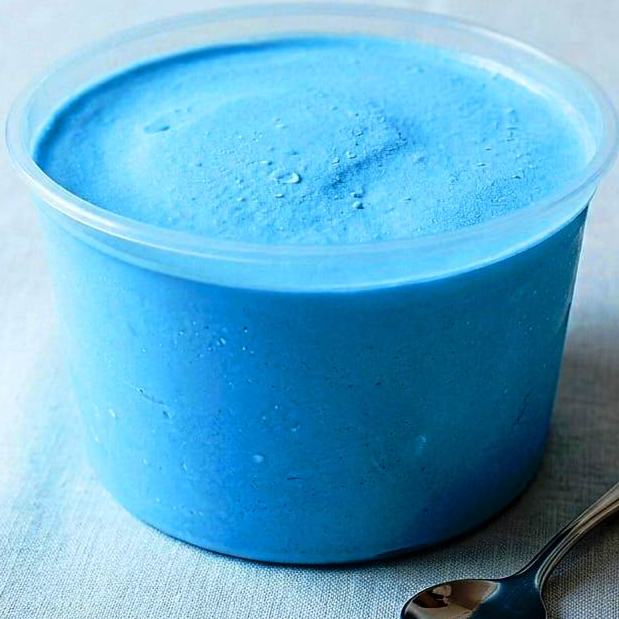 Sorvete Pinta Língua sabor chocolate branco. pote de 1 litro.