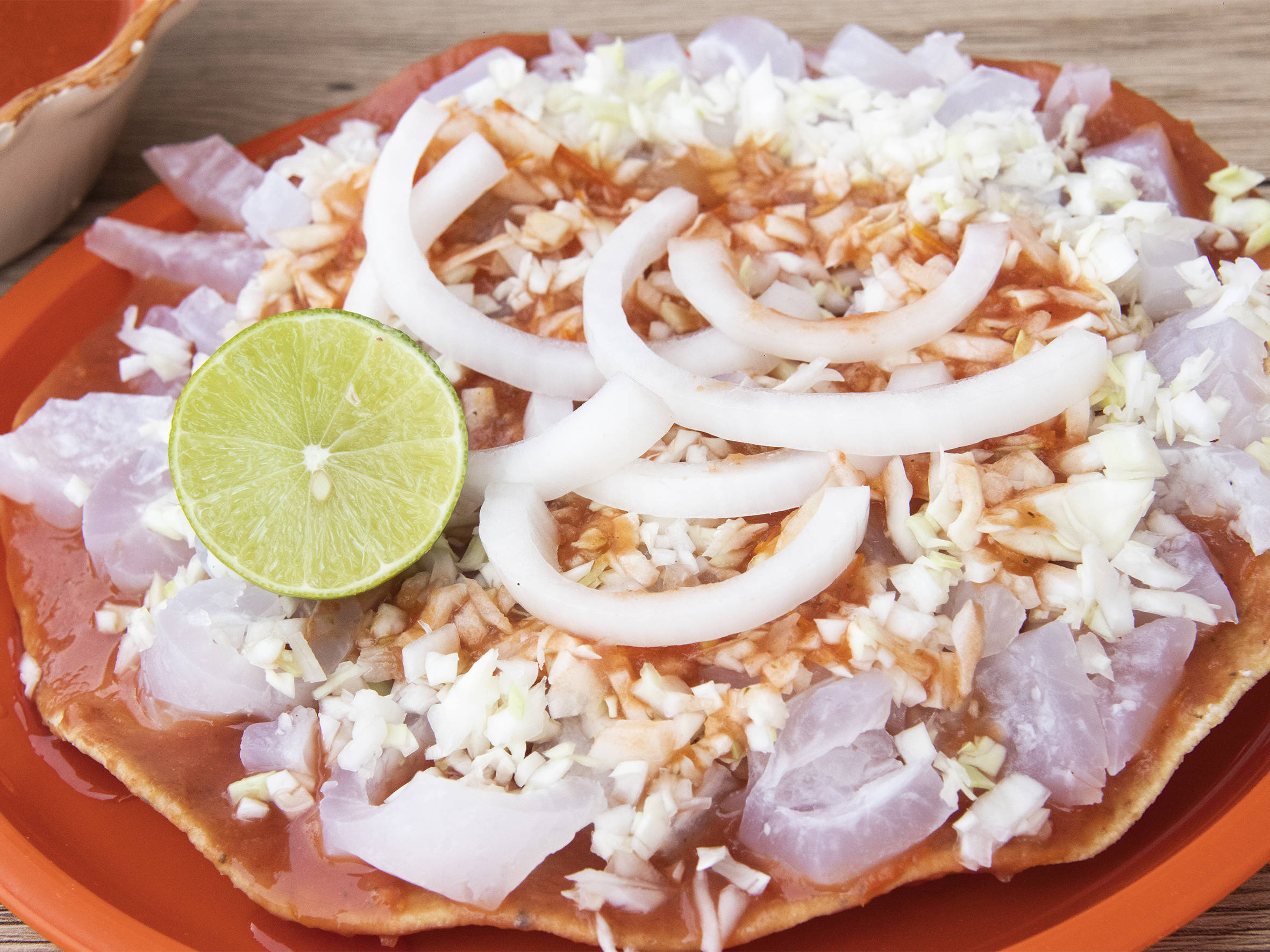 Tostada de Cueritos