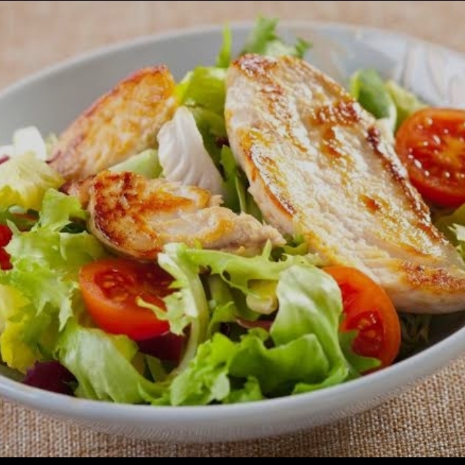 Ensalada Pollo a la Plancha