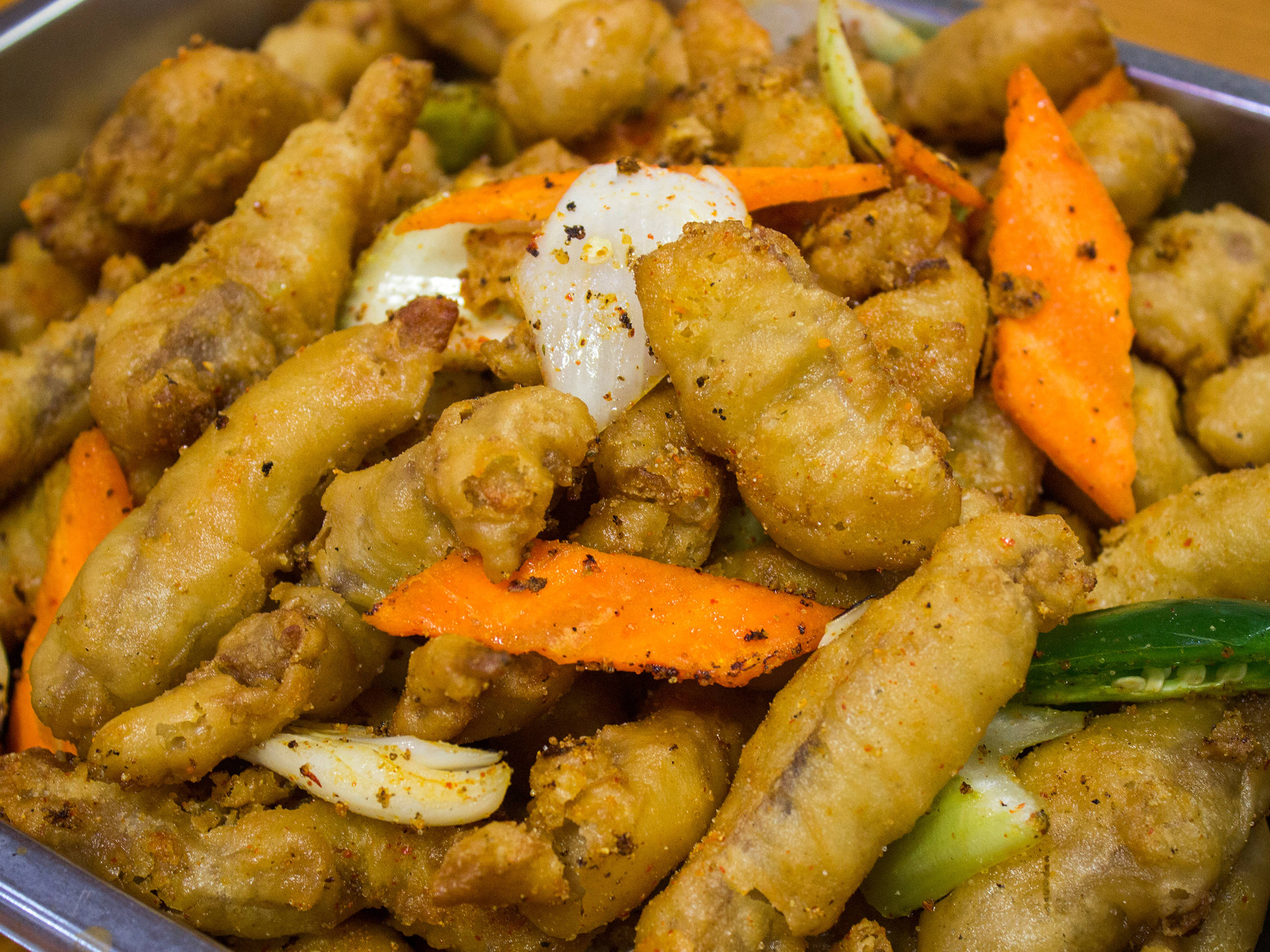 Pollo empanizado con armroz