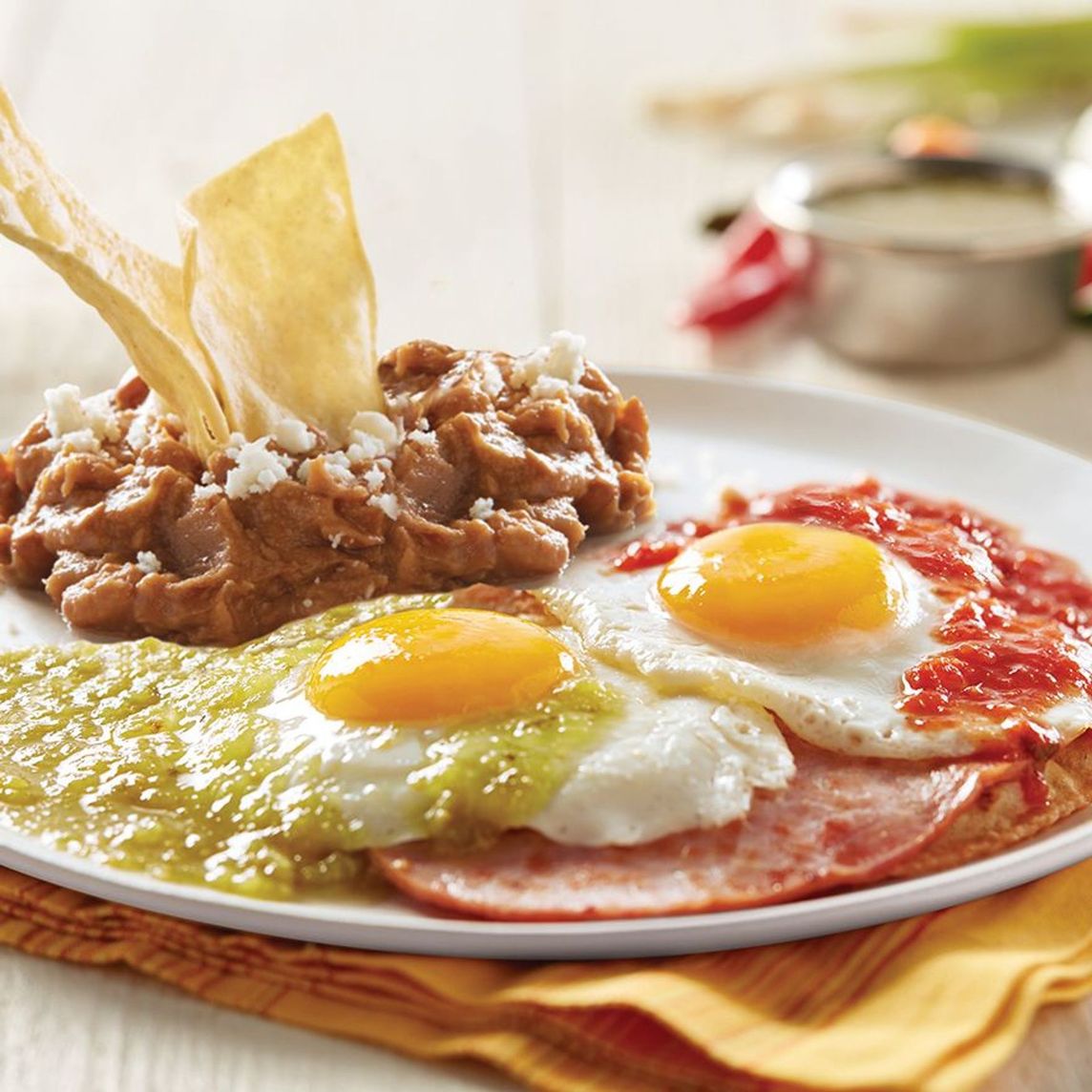 Huevos Divorciados