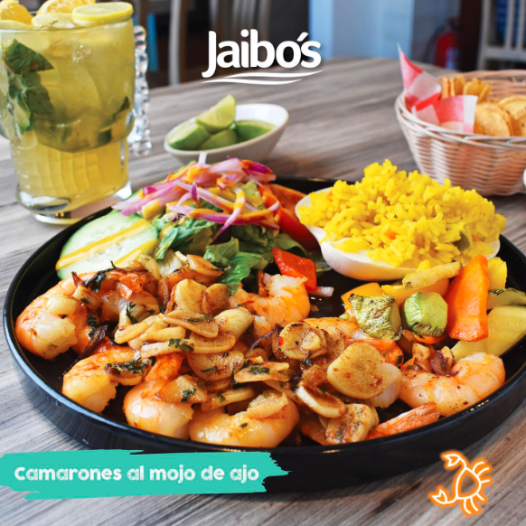 Camarones al Ajillo