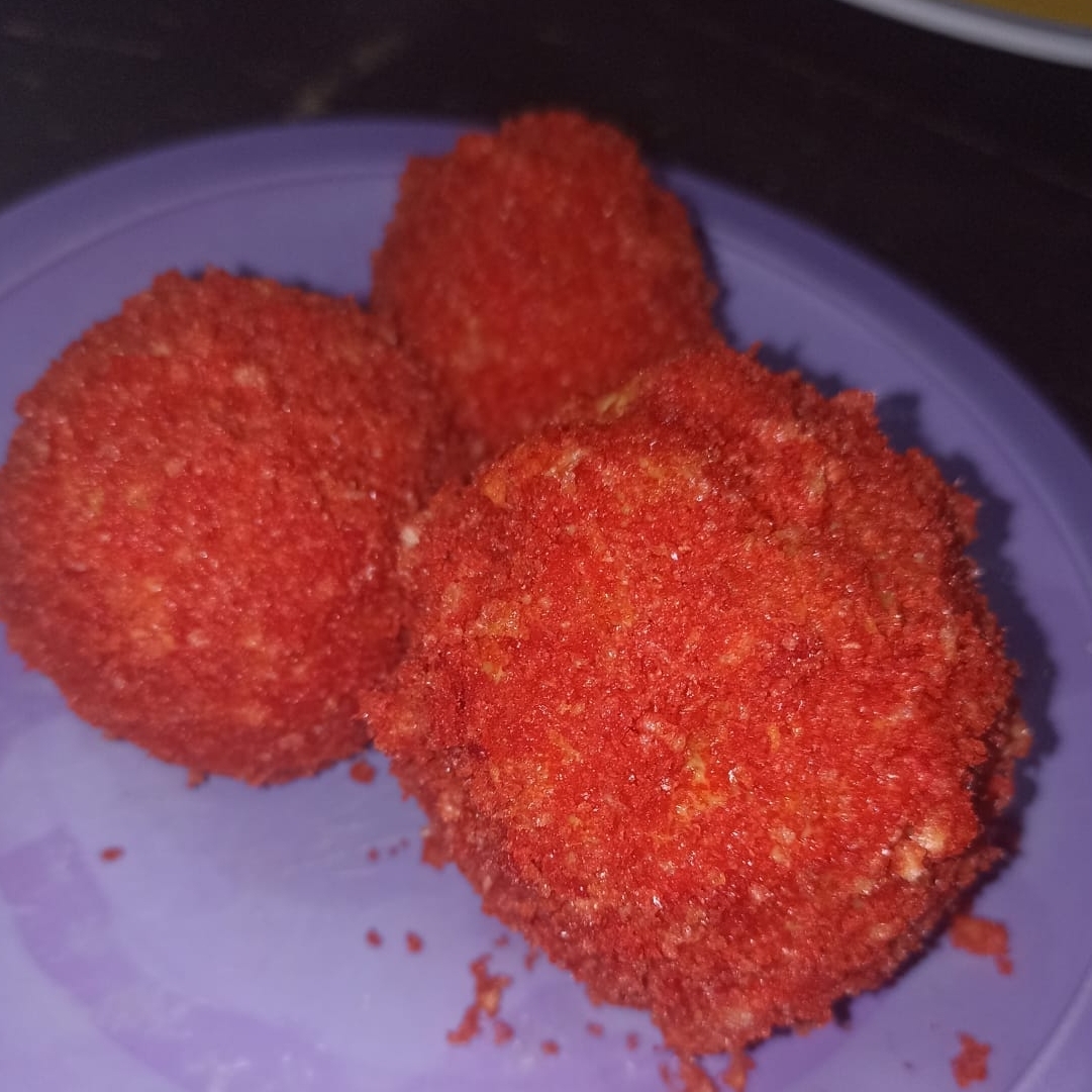 Bites de Queso con Cheto Flamin Hot