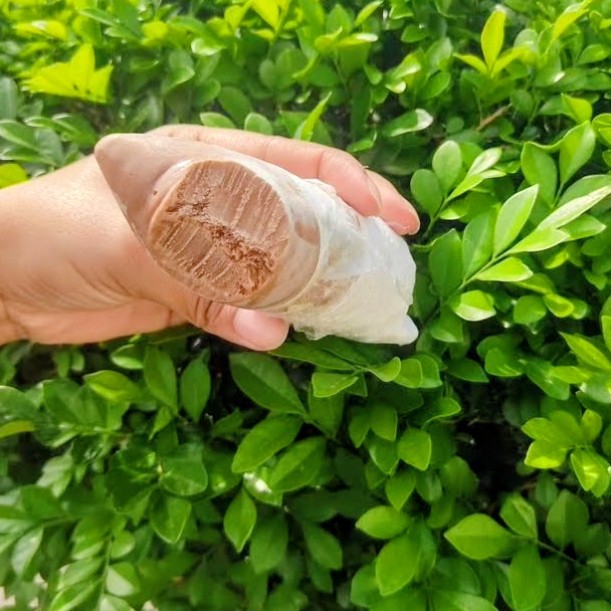 Base deliciosa de chocolate muito semelhante ao original.