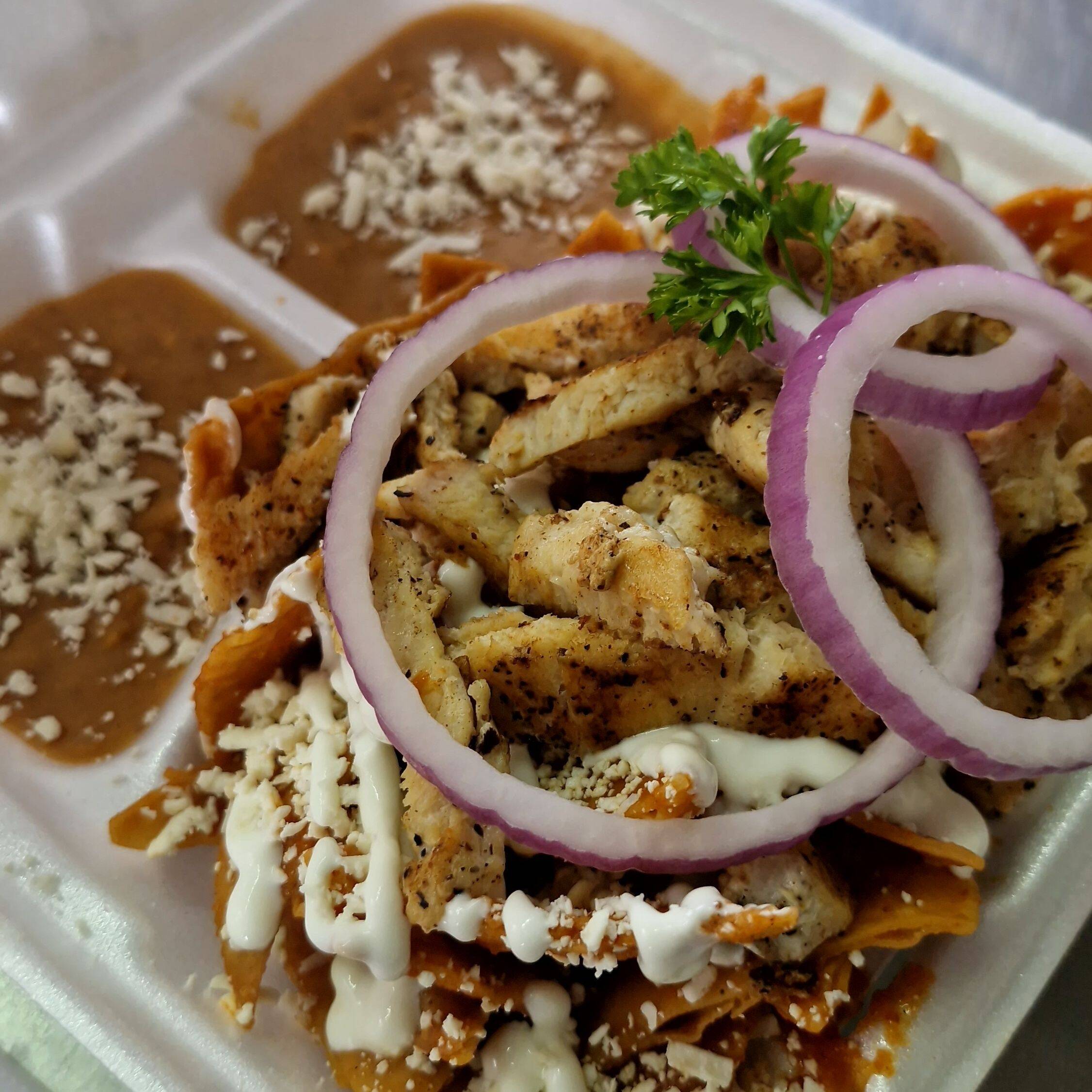 Chilaquiles con Pollo