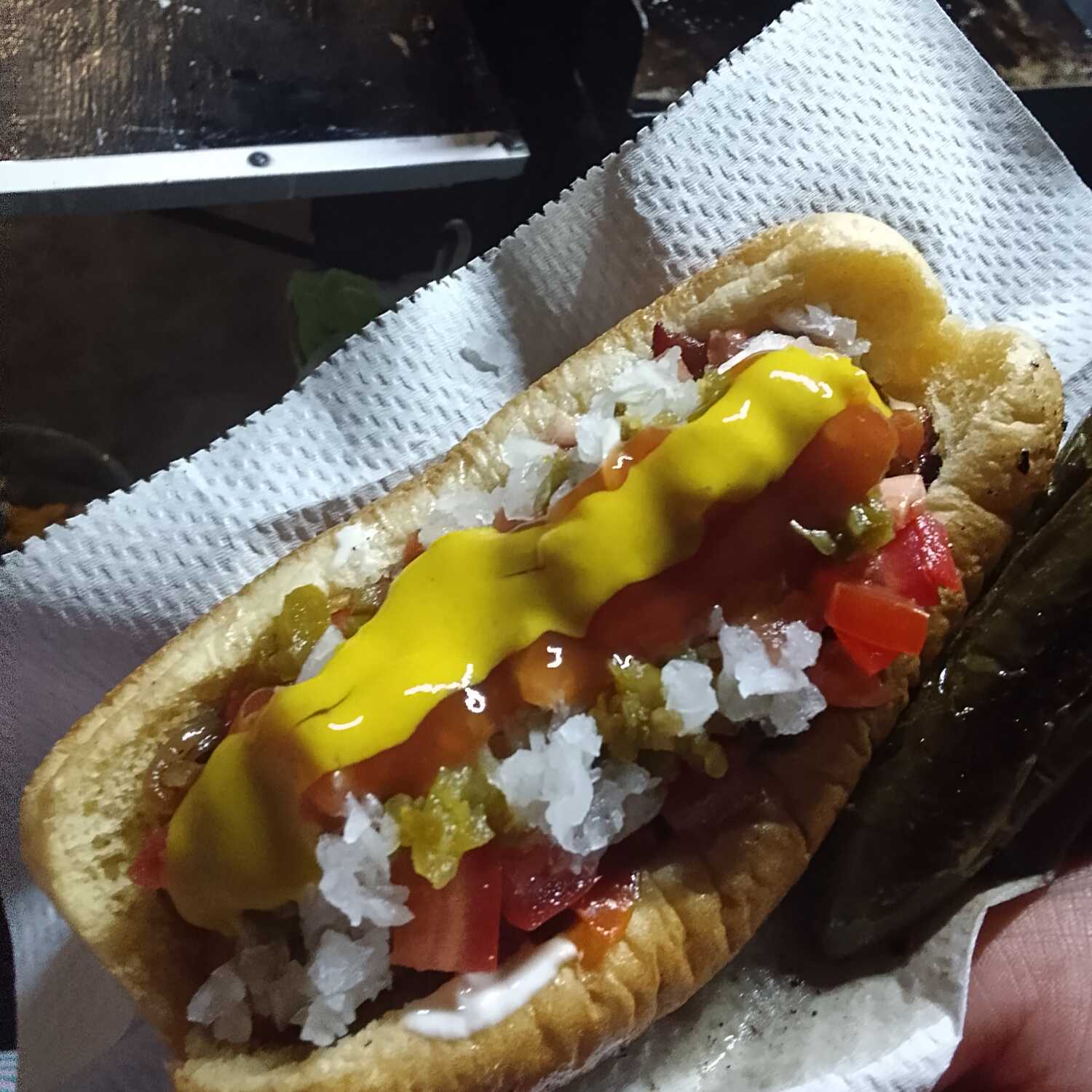 HOT DOGS