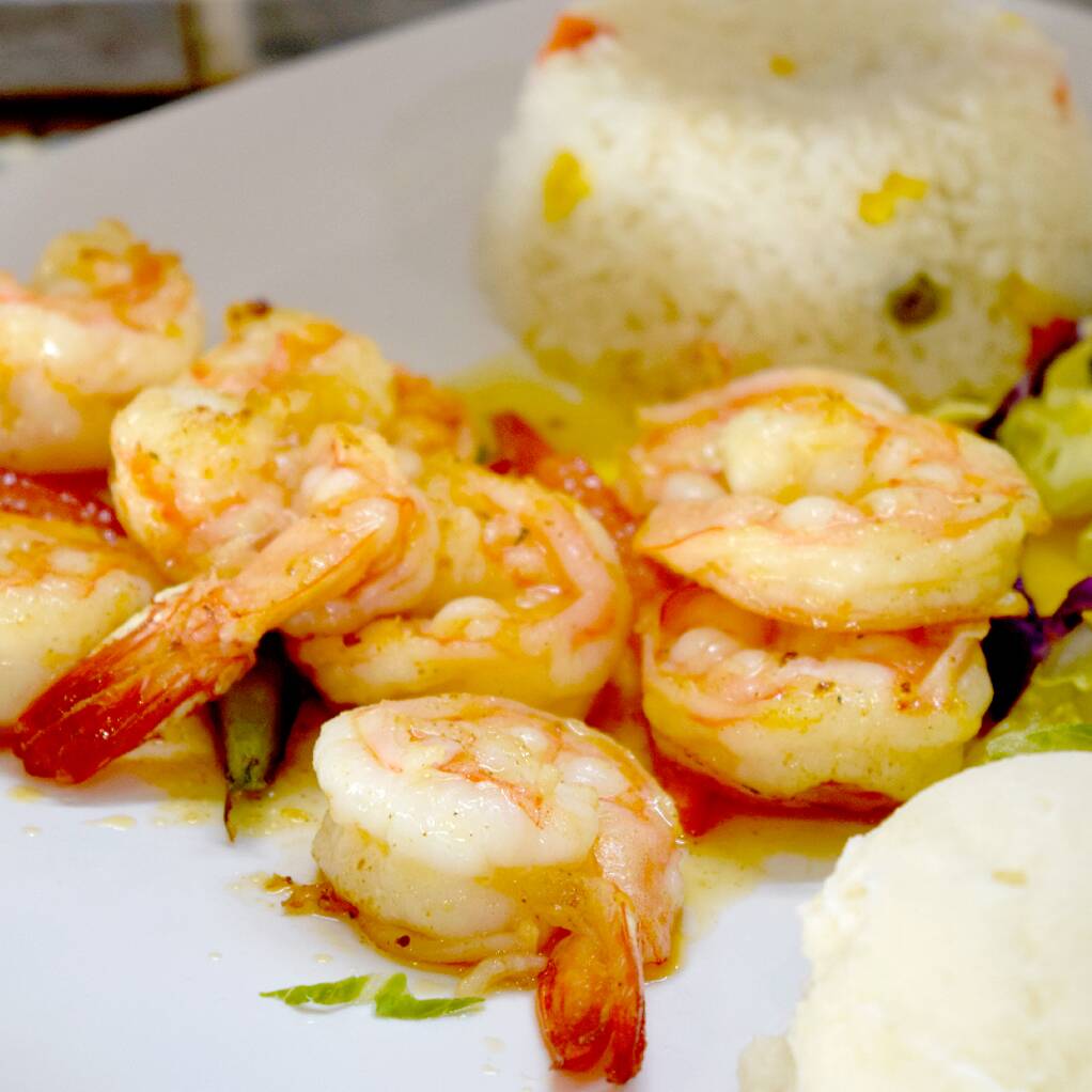 Camarones a la Mantequilla