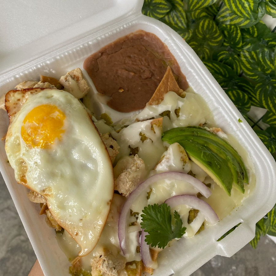 CHILAQUILES CON HUEVO