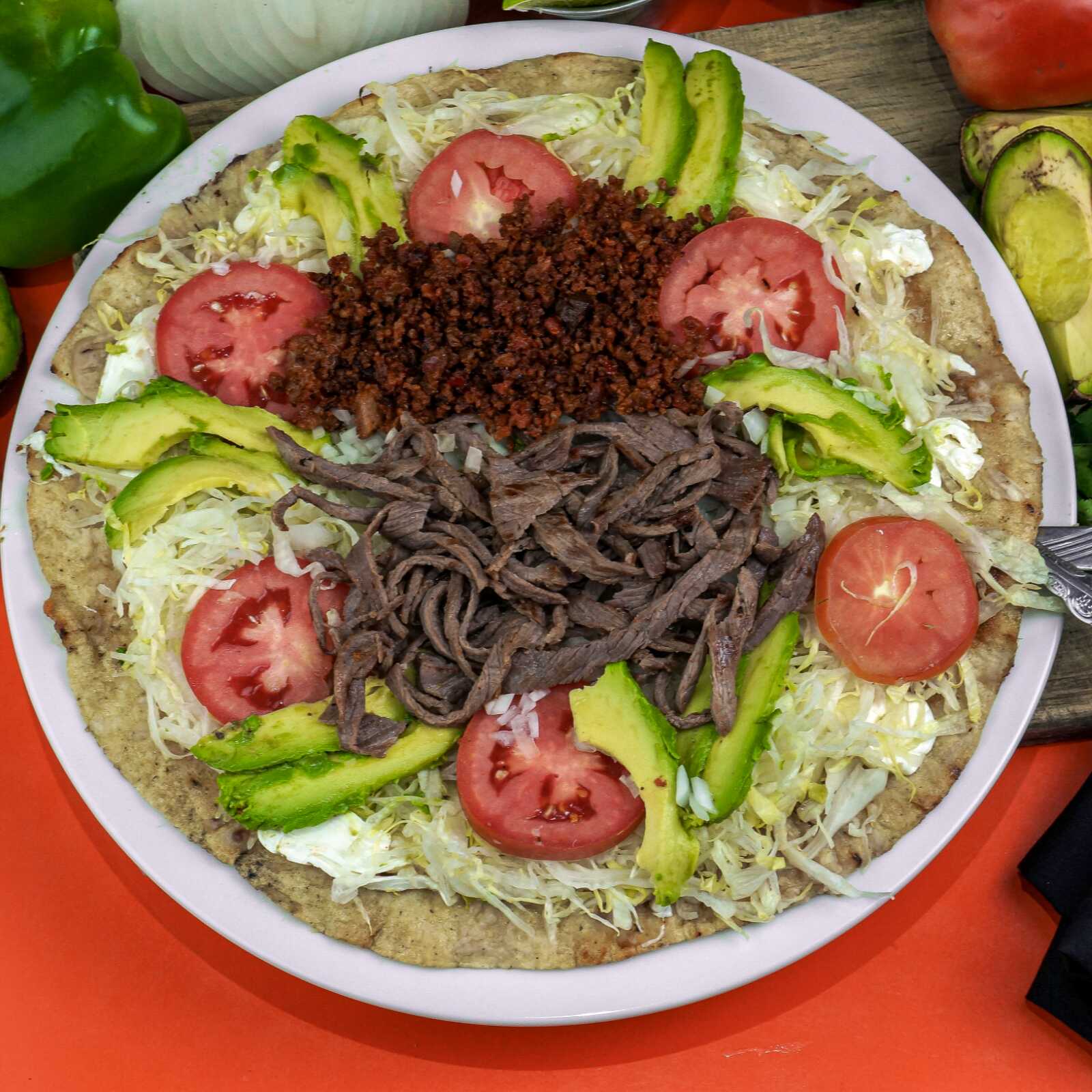 Tlayuda de Pechuga