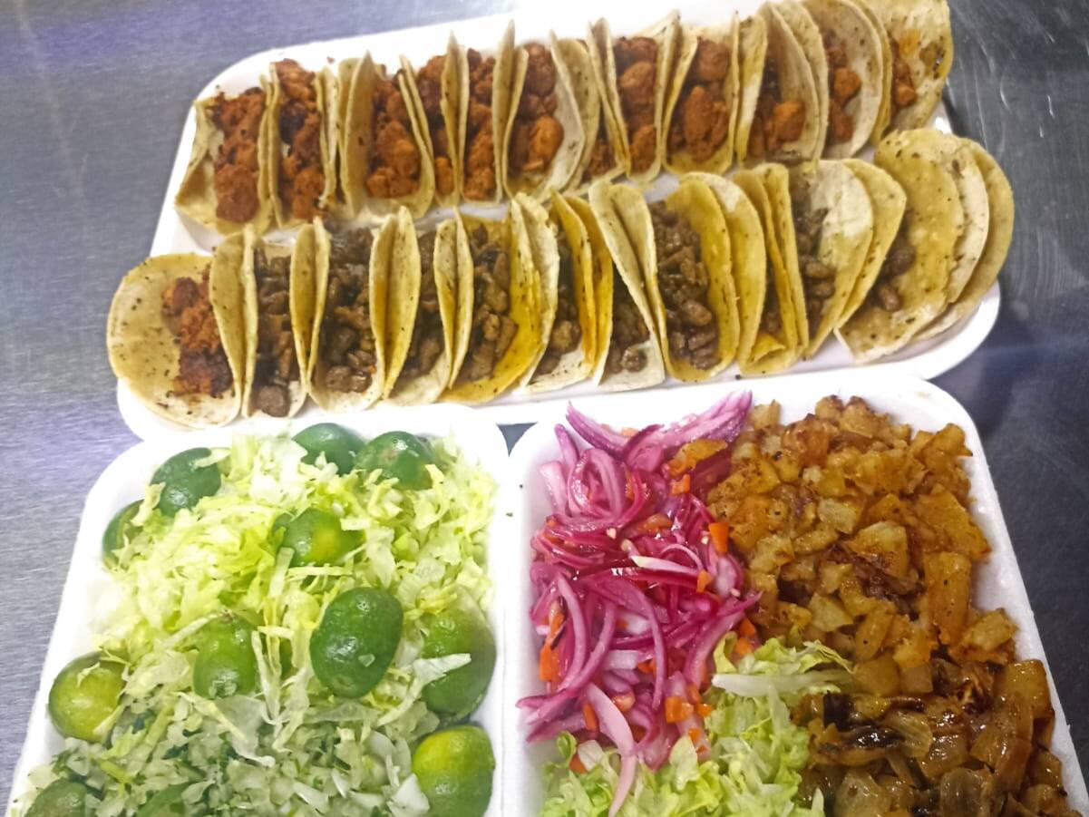 TACOS MI EX A CUALQUIERA SE LE ANTOJA