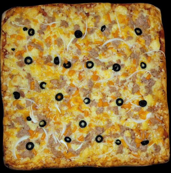 Pizza de atún