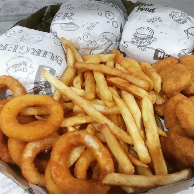 3 x-tudo,batata,anéis e nuggets