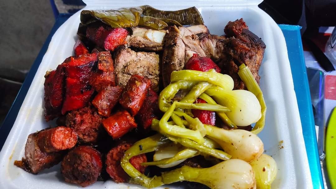 Los Kilitos - Carnes Asadas