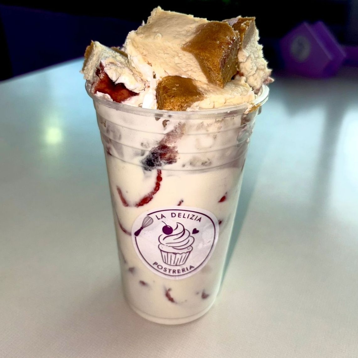 Fresas con Crema + Cheesecake 16 Oz