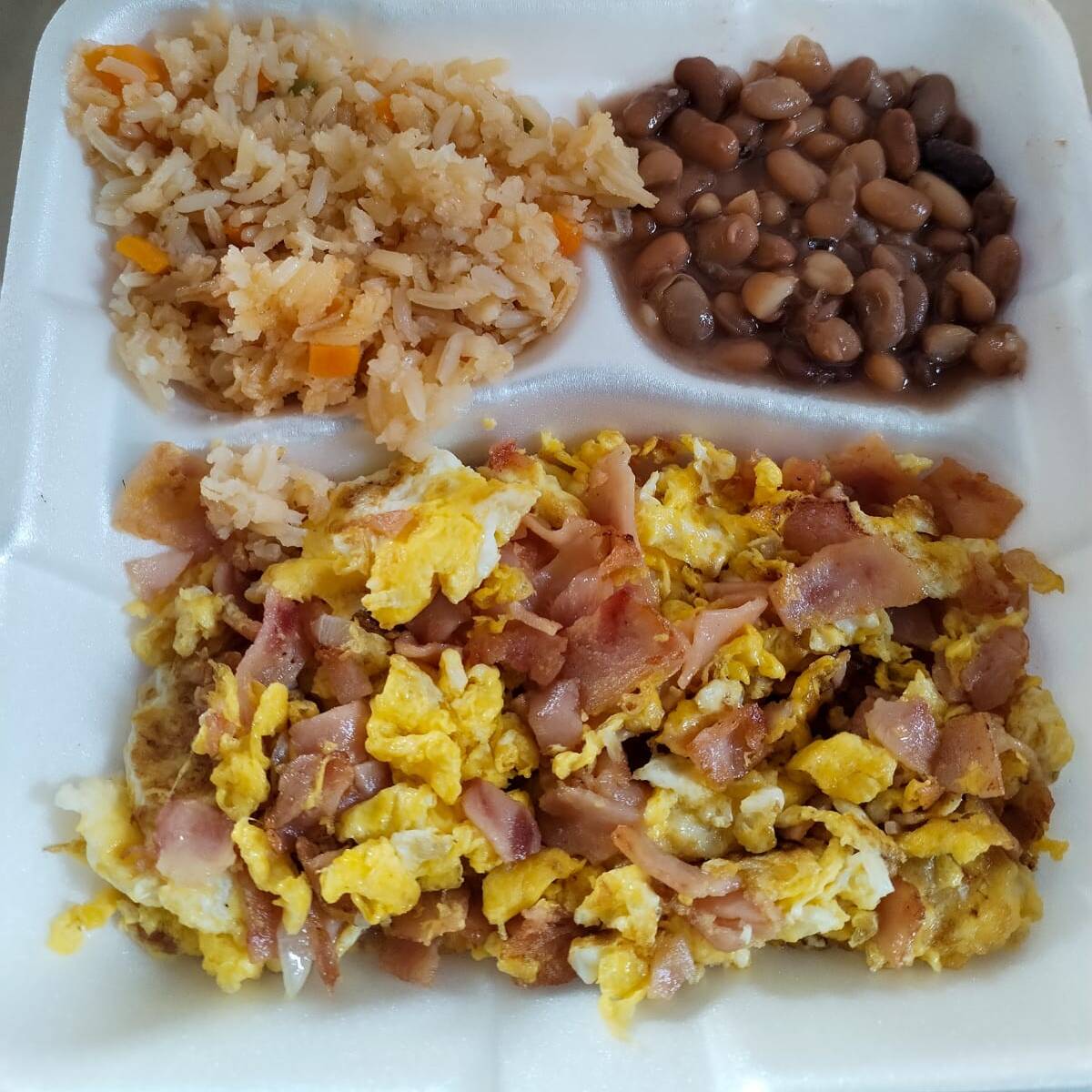 HUEVOS CON JAMON