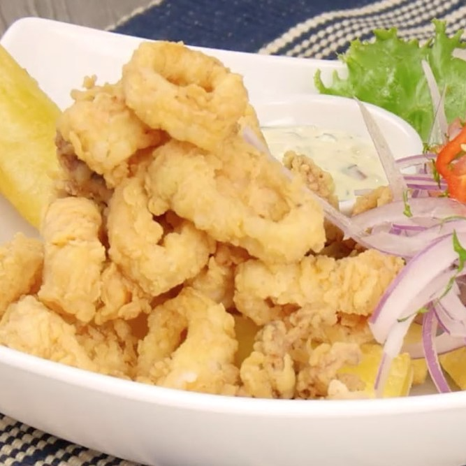 Chicharron de pota Jr. + Bebida de casa