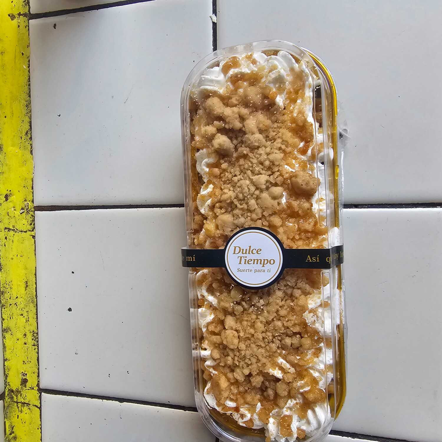 Pastelillo individual tres leches sabor mazapan