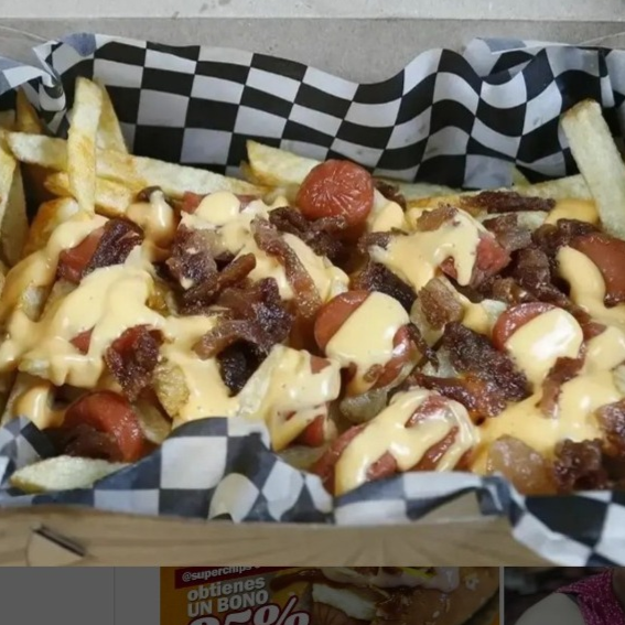 Salchipapas