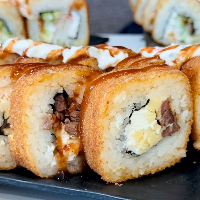 Makis Arrachera