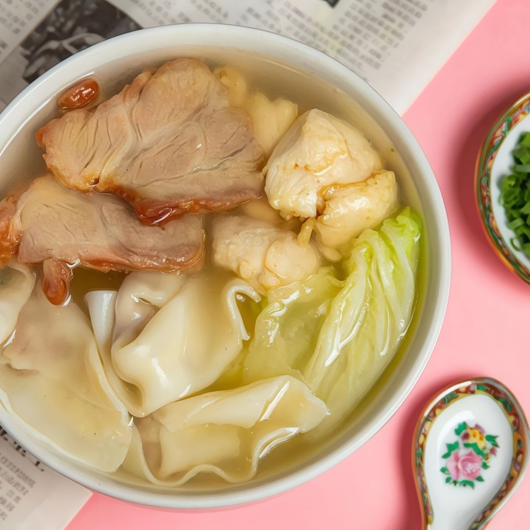 Sopa Wantan con Chancho