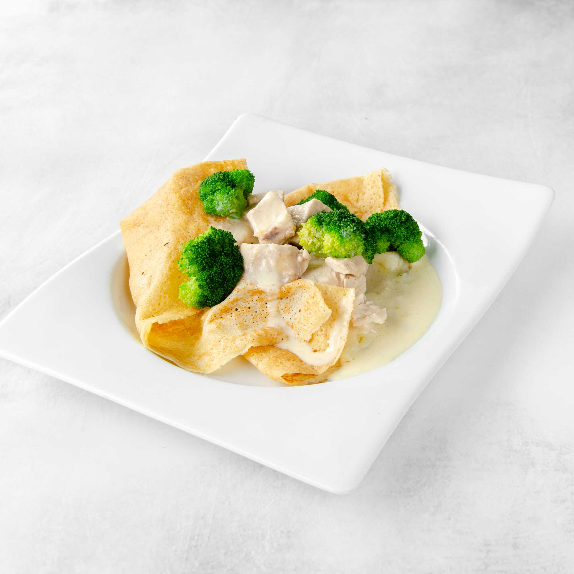 Crepe Pollo con Brócoli y Queso (1 Pza)