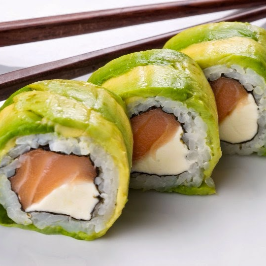 ABOCADO DE SALMÓN (6 BOCADOS)
