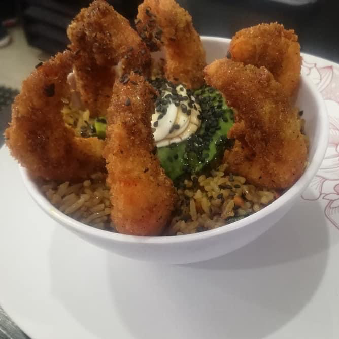 Yakimeshi Especial Camarón Empanizado