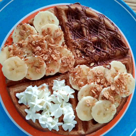 Waffle de Masa de Avena con Plátano