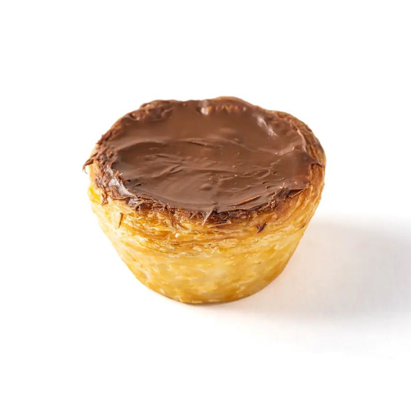 Pastel de nata com creme de avelã e chocolate Nutella. Obs.: Este item pode chegar avariado por possuir cobertura.