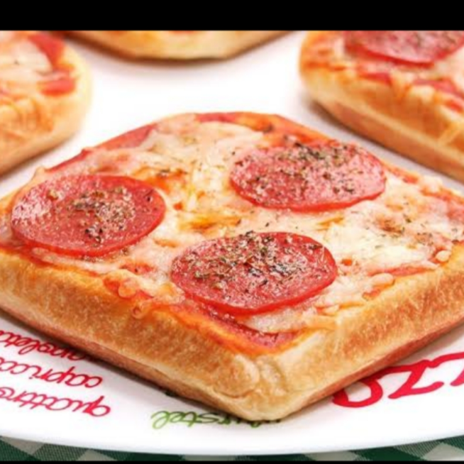 Waffle Pizza