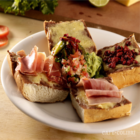 Molletes Colibrí
