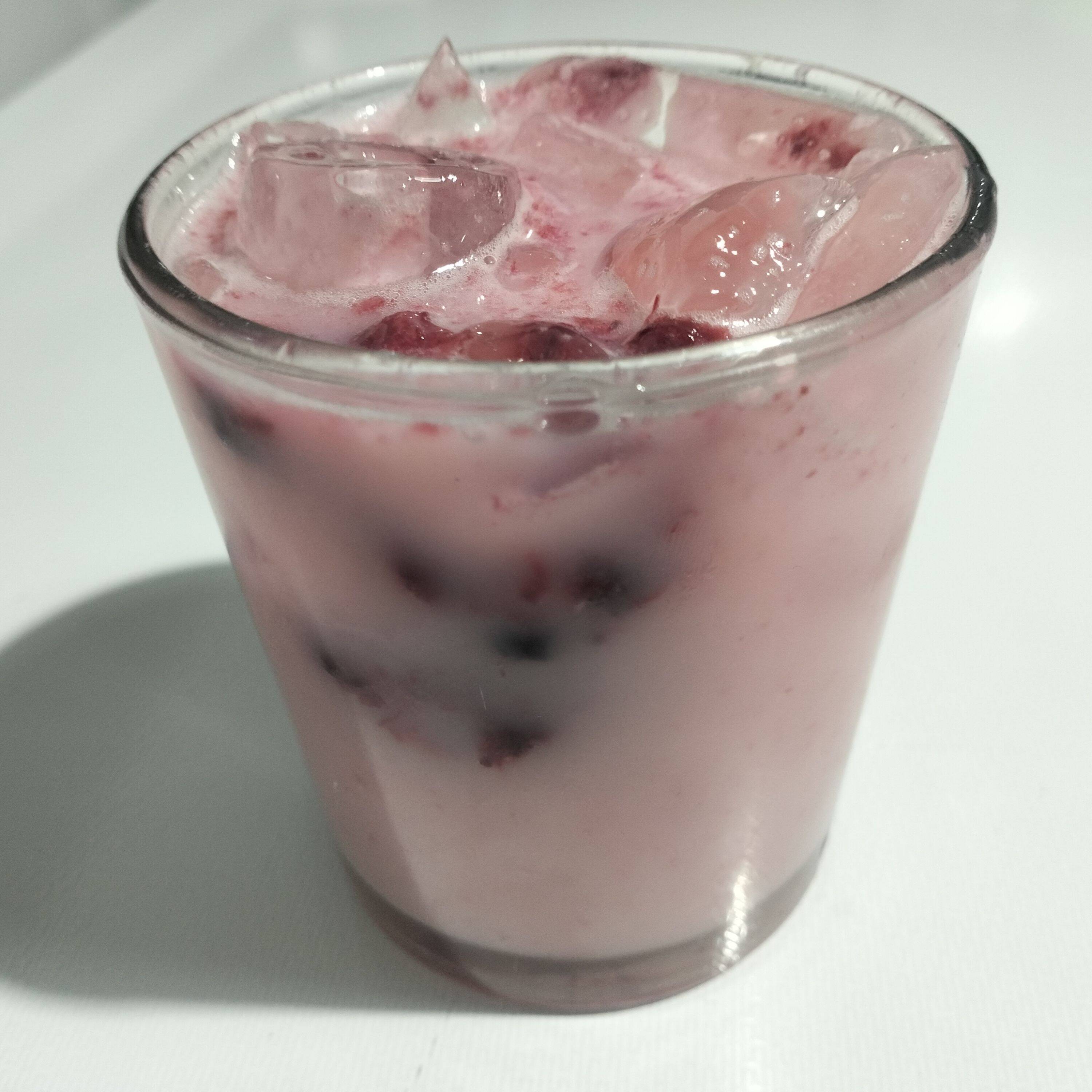 Calpis Frutos Rojos 500ml