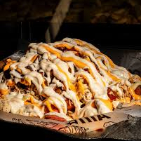 Salchipapa Salchipollo