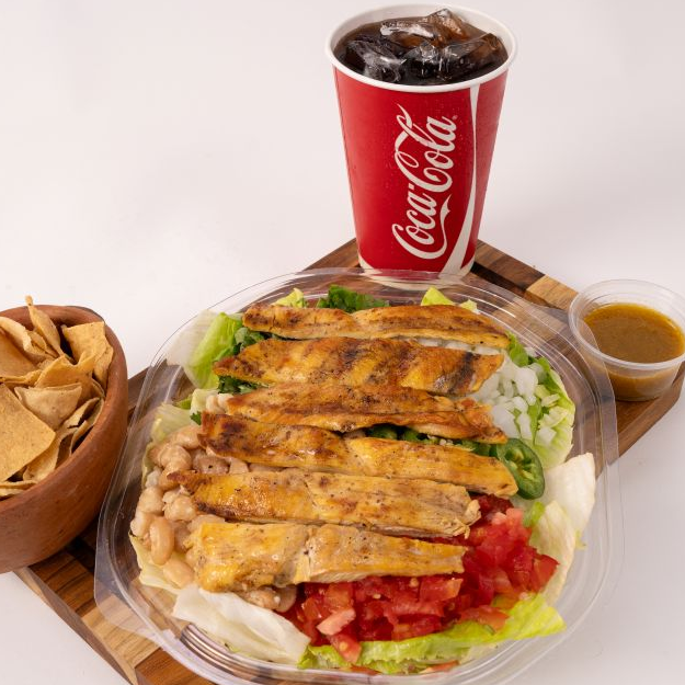 Ensalada del Norte con Pollo y Refresco 600 Ml.