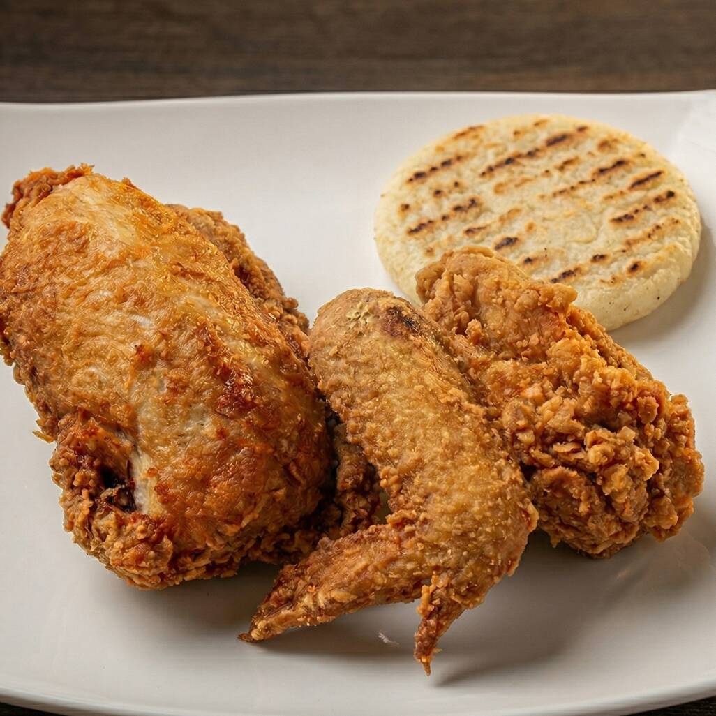 1/4 de pollo + Arepa