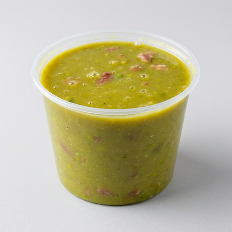 Descubra a perfeição do sabor com nossa Sopa de Ervilha de 600ml, um item indispensável na categoria 'Sopas e Caldos'. Com seu ponto de cozimento impecável, essa sopa tem um sabor irresistível que certamente conquistará seu paladar. Experiencie a combinação única de ervilhas suavemente cozidas, criando uma explosão de sabor que vai além do que você já provou. Esta deliciosa Sopa de Ervilha é uma escolha perfeita para aquecer seu Dia e deixar seu estômago feliz. Prepare-se para se apaixonar!