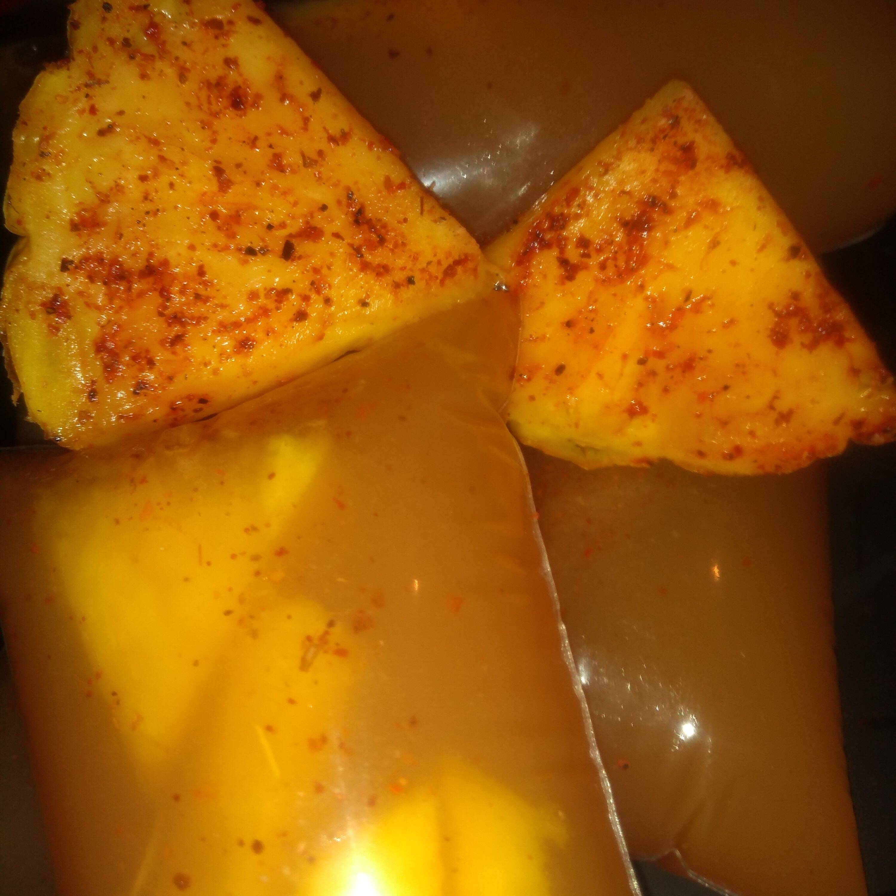 Bolis de Piña Enchilada