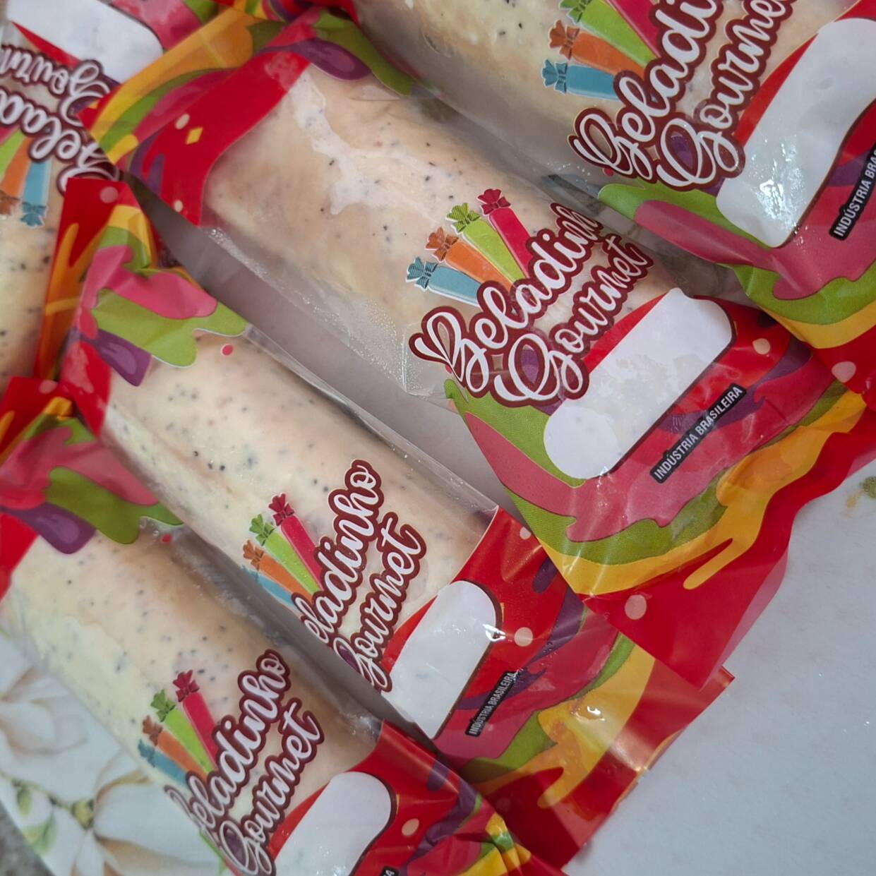 Combo com 3 Cremosinhos Gourmet. Chega de ficar só olhando! Aproveite um Cremosinho Gourmet 0% lactose, cheio de sabor.