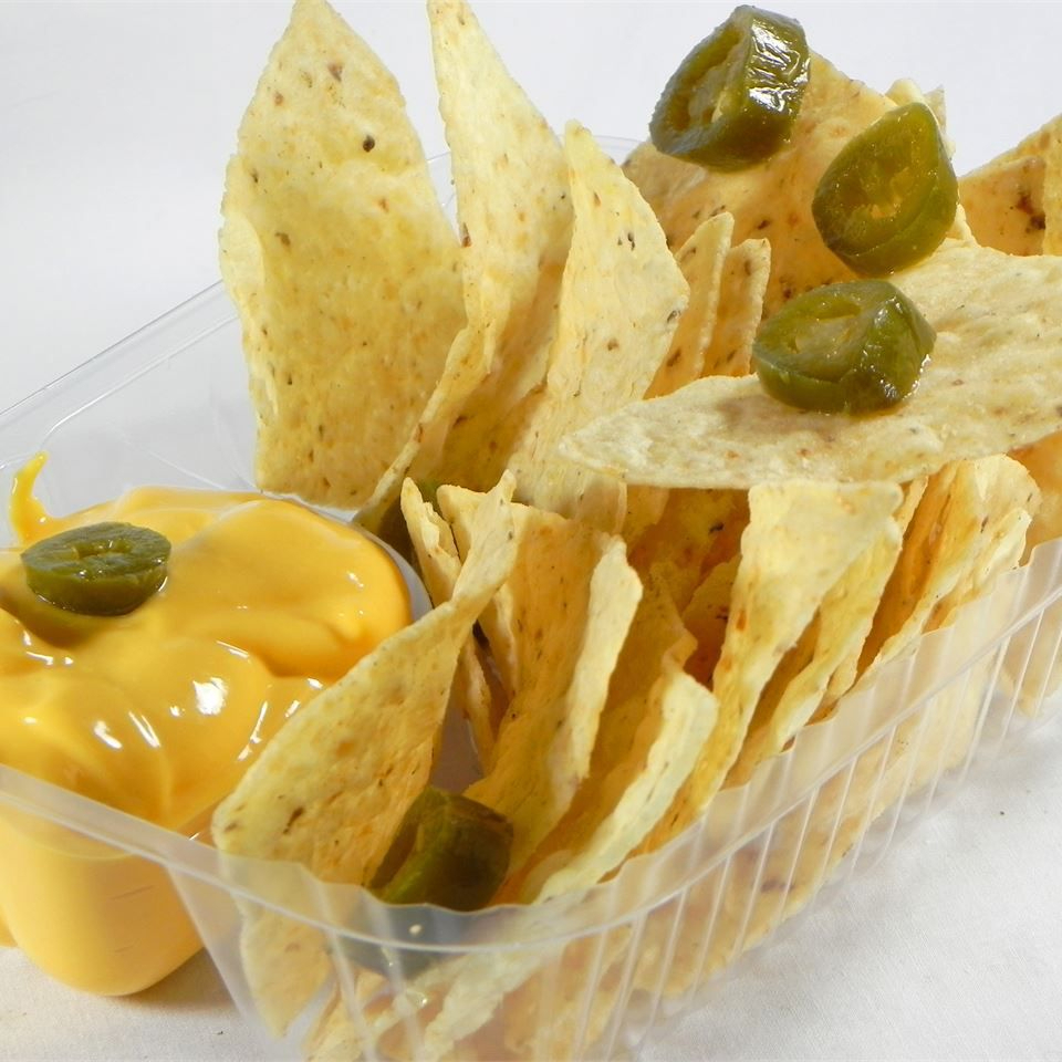 NACHOS CON QUESO