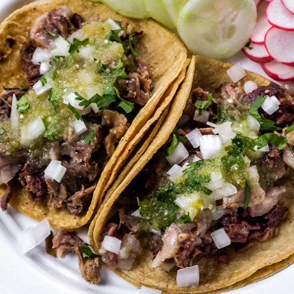 2 Tacos de Cabeza de Res