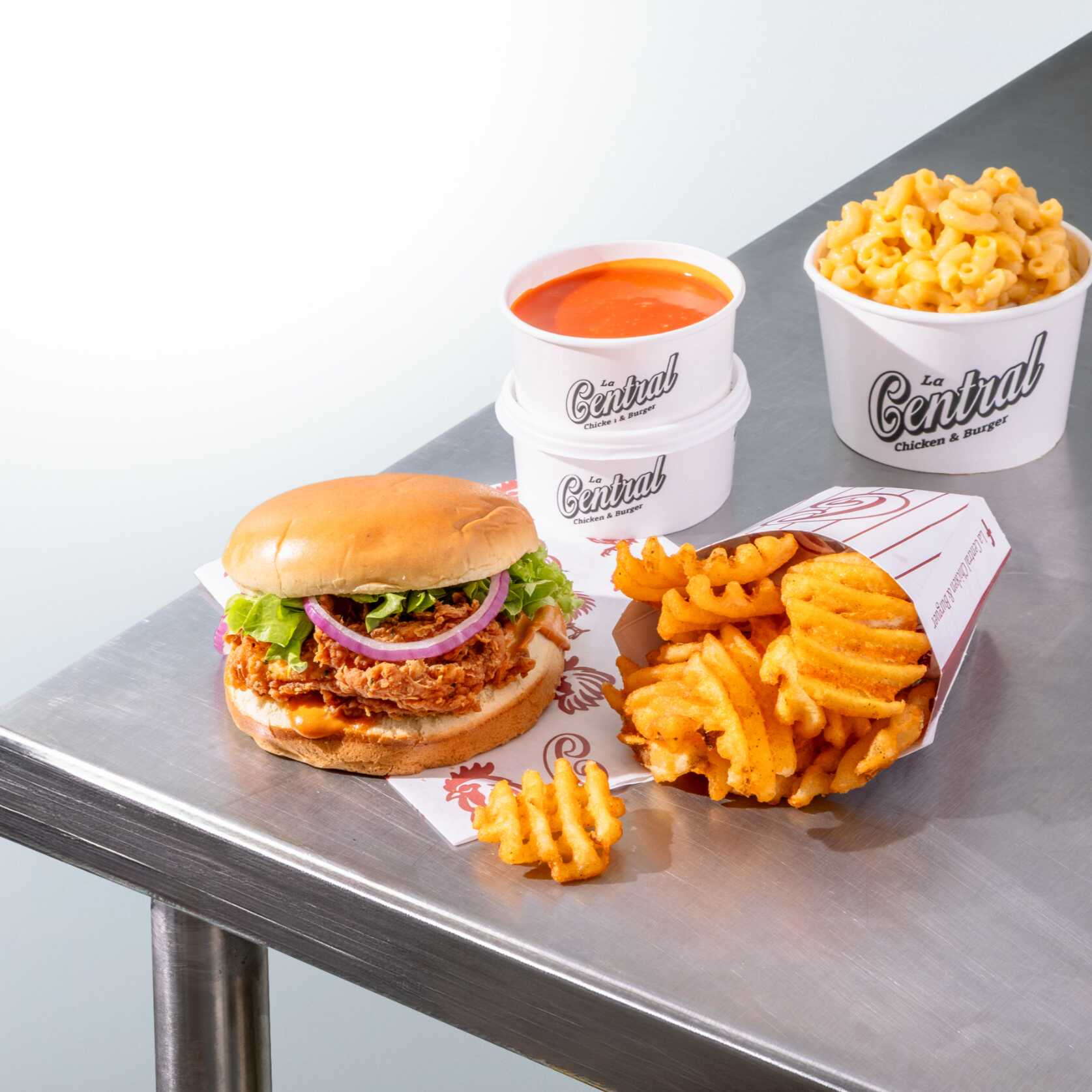 CLASSIC CHICKEN SANDWICH COMBO
