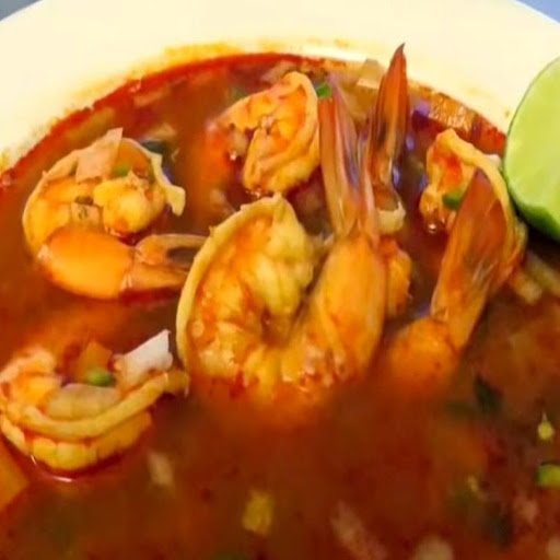 Caldo de camarón Pelados