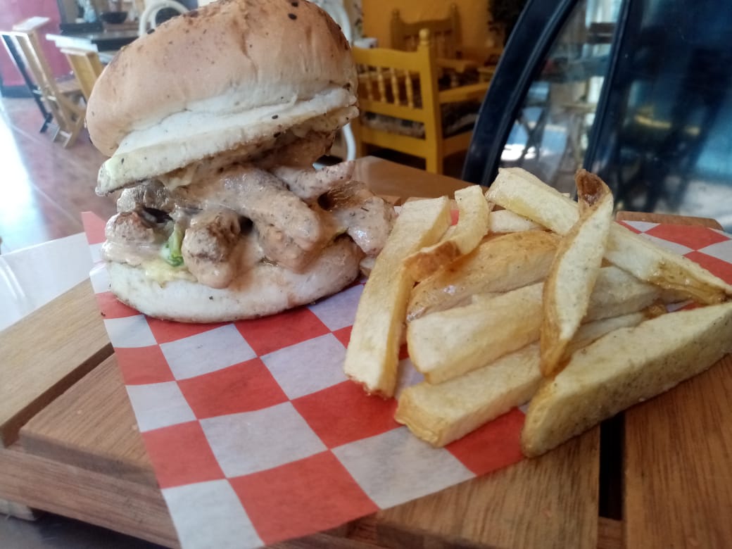 Hamburguesa Pechugona