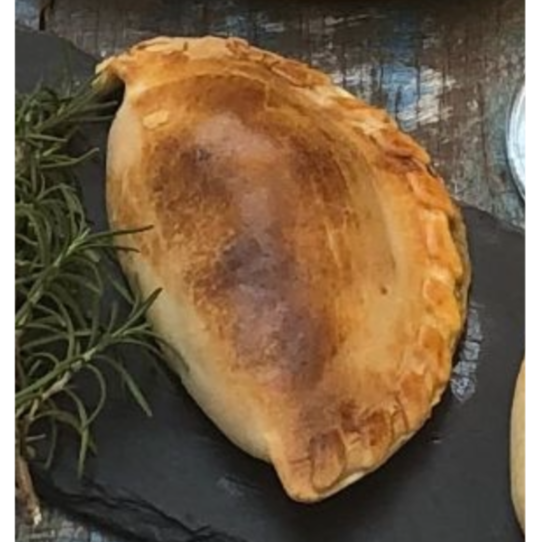 Deliciosa empanada de carne super suave, bem temperada equilibrada e sutil.