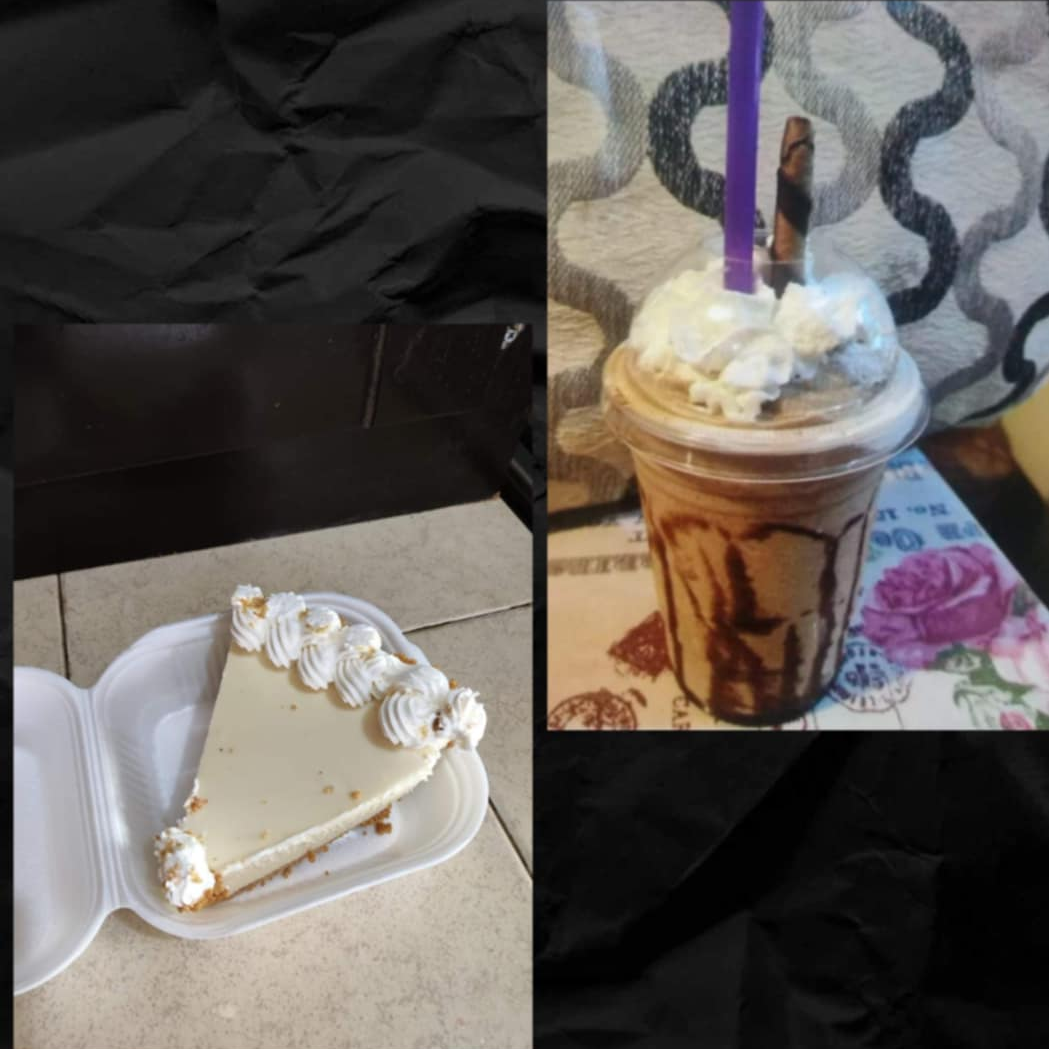 Frapuchino Y Una Rebanada De Pay De Limón