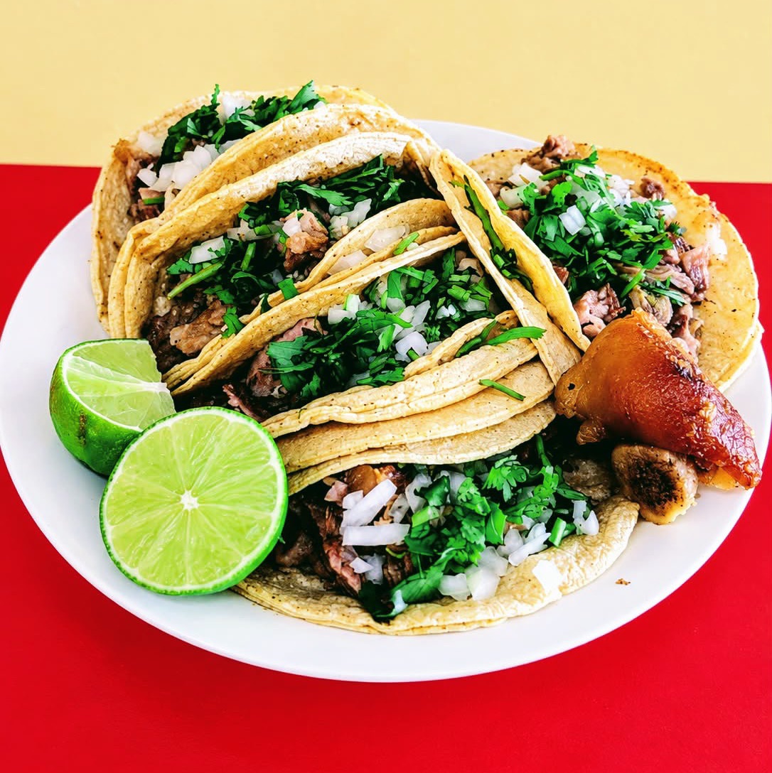 Orden de 5 Tacos Chicos con Carne a Elegir
