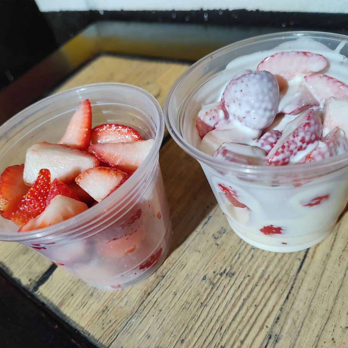 FRESAS CON CREMA