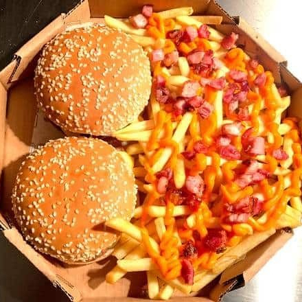 2 Cheeseburguer+1 Papa con Tocineta+ 2 Te Frios