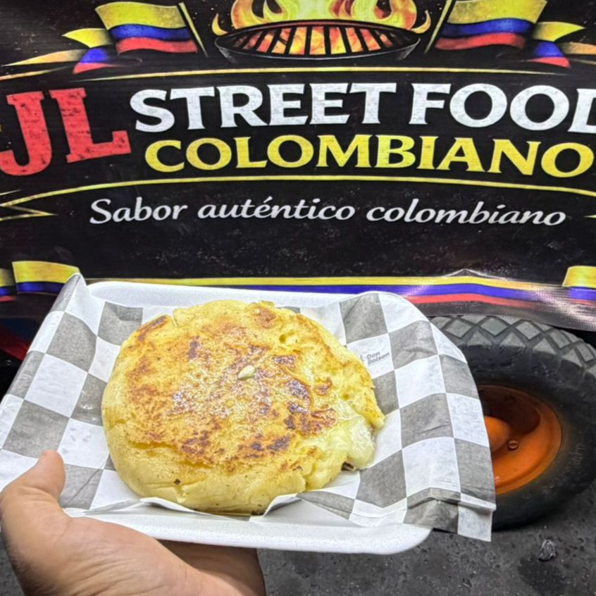 AREPA COLOMBIANA DE QUESO